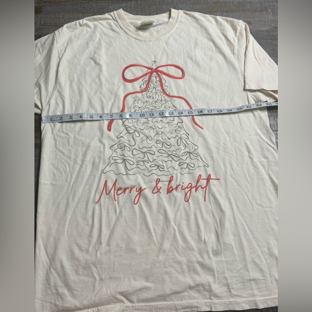 Comfort Colors Cream Tee with Festive Bow Tree Design - Picture 5 of 6